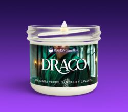 Vela Draco pequeña encendida