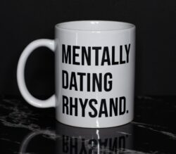 Mentally dating Rhysand